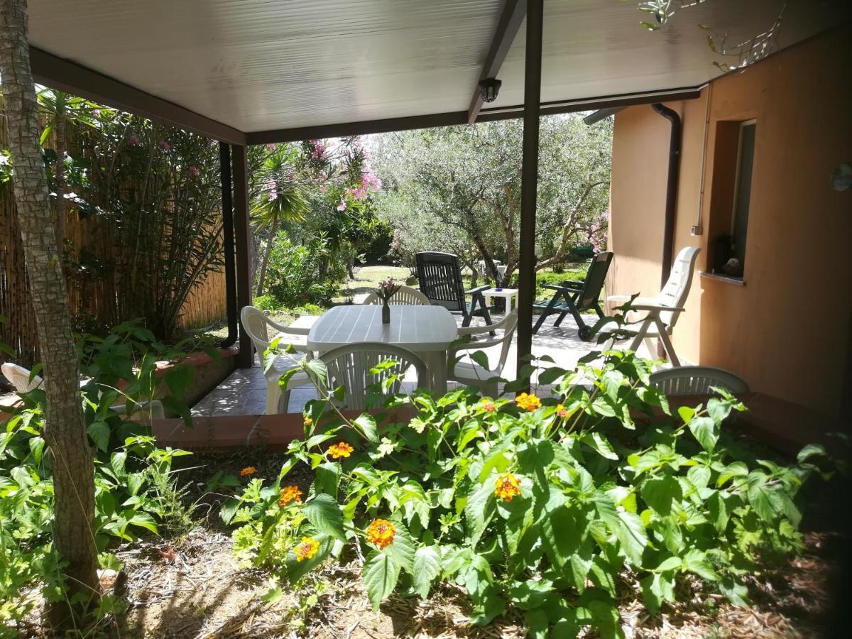 Villa Olia Tortolì Buitenkant foto